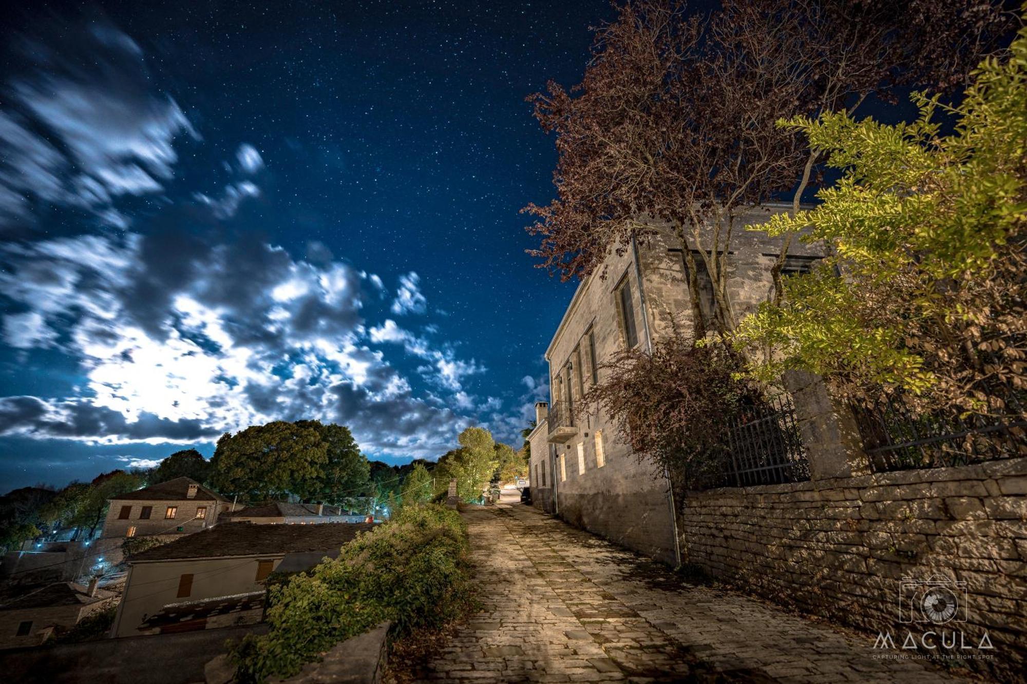 ホテル Katikia Zagori ビッツァ エクステリア 写真
